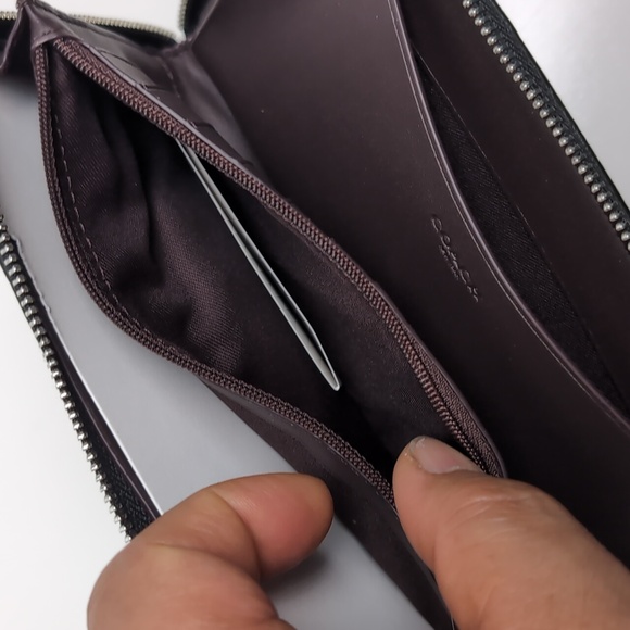 Coach CP414 Dempsey Large Phone Wallet In Signature Jacquard With Star Embroider - Picture 11 of 16